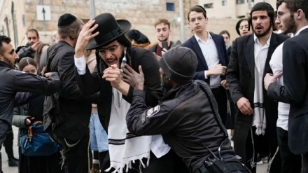 Krisen des Regimes | Proteste ultraorthodoxer Juden gegen das Netanjahu-Kabinett / Zionistische Besorgnis über Aktivitäten an der Grenze zu Ägypten