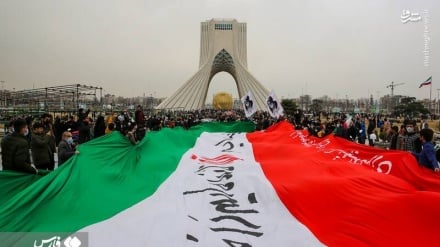 De bəhmənə manqi 22 nə ruji  mınosibəti Sepah millətiku dəvətış kardə