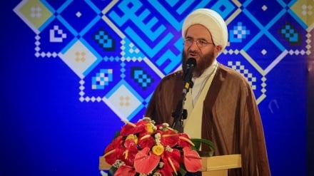 Pameran Al-Qur'an; Jawaban Budaya Iran atas Penistaan