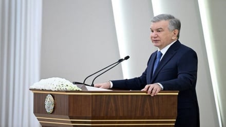 Мирзиёев: Афғонистон ва Тожикистон билан боғловчи магистраль йўл таъмирланади