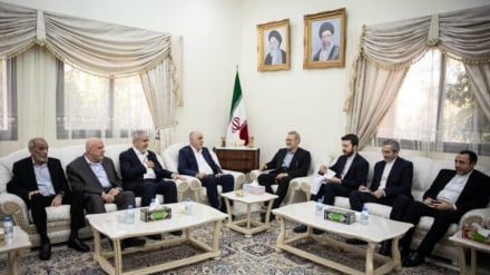 לריג'אני נפגש עם בכירי חמאס בדוחא