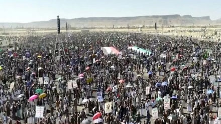 Yemenlilerden Filistin Halkına Destek İçin Geniş Katılımlı Yürüyüş