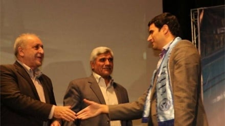 Kürt Bilim Adamı İran'da Genç Araştırmacı Ödülünü Kazandı