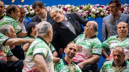 Dari Penghargaan Peraih Medali Paralimpiade Iran hingga Hidangan Iftar Warga Palestina