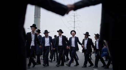 Dari Protes Yahudi Haredi di Wilayah Pendudukan hingga Pertunjukan Epik Nasional Iran