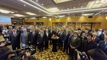 İran İslam Devrimi Zaferinin Yıldönümü Töreni Türkiye’de Kutlandı