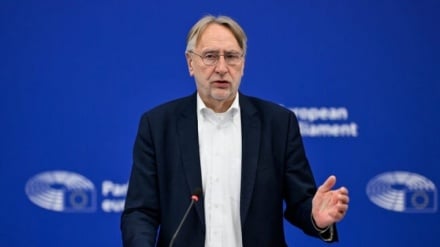 ¿Está Trump en caída libre?