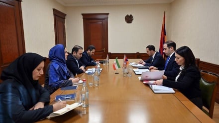 Նախատեսվում է առաջիկա տարվա ընթացքում ՀՀ-ԻԻՀ սահմանն ամբողջությամբ վերազինել նոր սարքավորումներով. ՊԵԿ նախագահն ընդունել է Իրանի դեսպանին