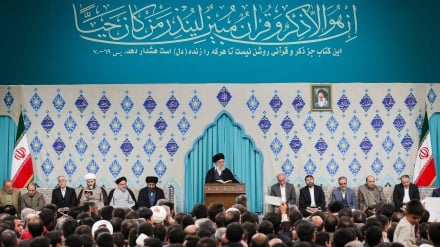 Церемония сближения со Священным Кораном в первый день благословенного месяца рамадан