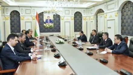 איראן וטג'יקיסטן שואפות להעלות למיליארד דולר את היקף הסחר והקמת מפעלים משותפים