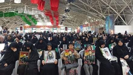 همسر شهید طغیانی: تنها حسرت ما نداشتن جانی دوباره برای فداکاری در راه حقیقت است