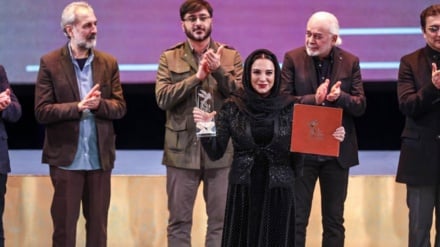 Dari Penutupan Festival Film Internasional Fajr ke-44 di Iran hingga Pemilu Legislatif Banglades