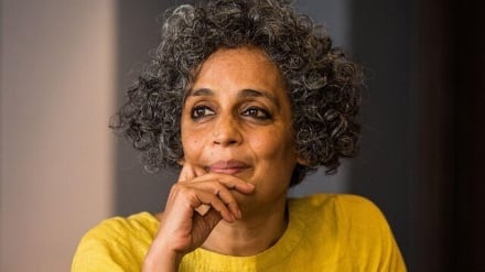 نویسنده برجسته هندی: کشورهای غربی در جنایات علیه مردم غزه شریکنند