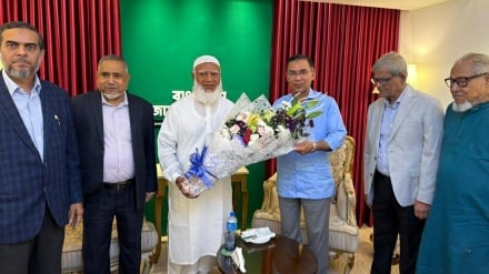 জামায়াত আমিরের বাসায় তারেক রহমান: জাতীয় স্বার্থে সহযোগিতার অঙ্গীকার