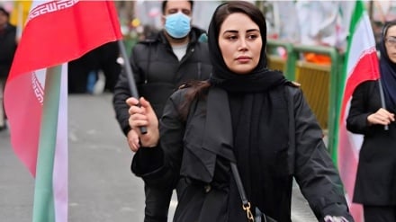 راهپیمایی گسترده مردم ایران در چهل و هفتمین سالگرد پیروزی انقلاب اسلامی + تصاویر 