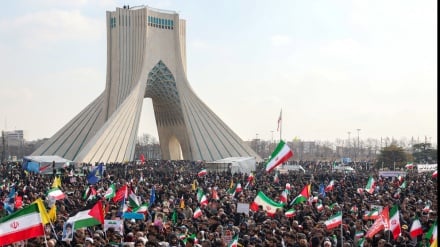 ইরানের ১,৪০০ শহরে বিপ্লব বার্ষিকীর সমাবেশ, অংশ নেবেন ৭,৭০০ সাংবাদিক