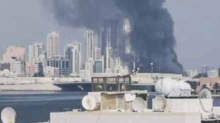 El edificio principal de comando y cuartel general de la base aérea estadounidense en Baréin fue destruido