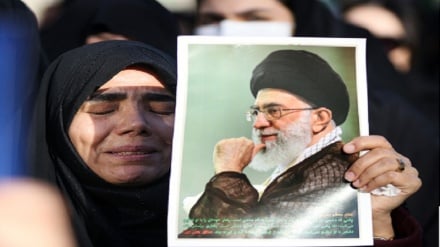 آیین وداع باشکوه با پیکر رهبر انقلاب در مصلای امام خمینی (ره)