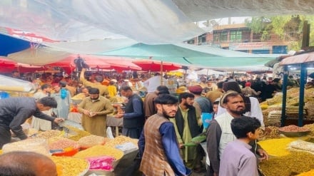 با نزدیک شدن عید فطر، ازدحام در جلال‌آباد افزایش یافته است