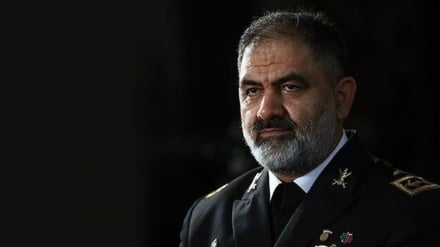 Ammiraglio Irani: «Portaerei Lincoln entri nel mirino: vendicheremo il sangue dei martiri del Dena»