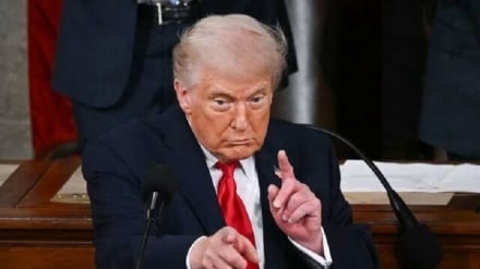 Trump minaccia la nazionale di calcio iraniana / Teheran: Paese «ospitante» non garantisce la sicurezza, sia messo da parte