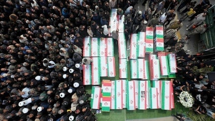 عفو بین‌الملل: آمریکا باید پاسخگوی جنایت مدرسه میناب ایران باشد