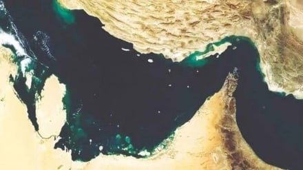 Эроннинг БМТдаги ваколатхонаси: тажовузкор бўлмаган мамлакатлар кемалари  Ҳурмуз бўғозидан  ўтиши мумкин