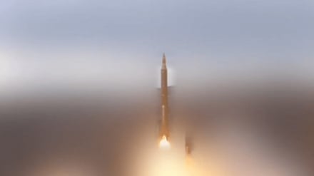 Fronti i mesëm i Izraelit nën goditje të ashpër të forcave iraniane, godasin 8 raketa “Khorramshahr” me shumë koka luftarake