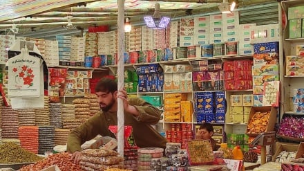 گلایه‌های مردم تخار از گرانی میوه خشک در آستانه عید فطر 