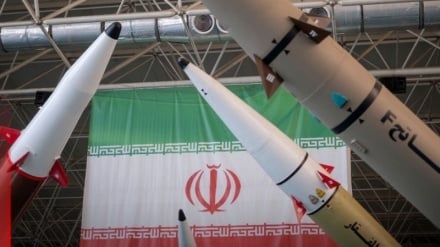 Bazat e terroristëve amerikanë në rajon nën goditjen e zjarrit të raketave të Iranit/Vala e 49-të e operacionit Premtimi i Vërtetë 4