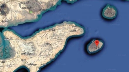 Pelayaran di Selat Hormuz dengan Eskort dan Kode Akses Iran