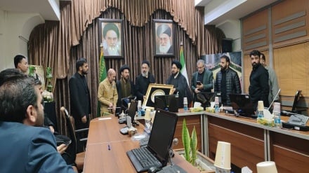 مرثیه‌خوانی ذاکران افغانستانی در سوگ قائد معظم انقلاب، حضرت آیت‌الله خامنه‌ای