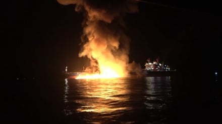 اصابت موشک نقطه‌زن سپاه به نفتکش آمریکایی + ویدیو