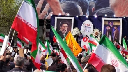 Organizimi i ceremonive për besëlidhje me Ajetullah Sejed Moxhtaba Khamenei anë e mbanë Iranit