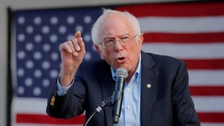 Bernie Sanders: «Il governo americano ha mentito sull’attacco alla scuola iraniana» 