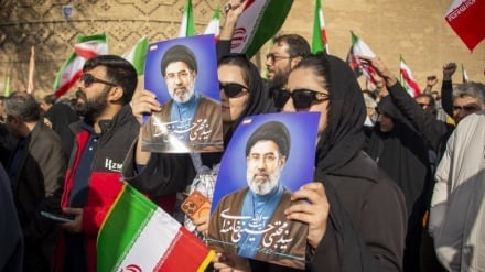  تاجیکستان خطاب به رهبر انقلاب: تحت رهبری جنابعالی، مردم ایران بر همه مشکلات پیروز خواهند شد