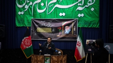 سوگواره آفتاب؛ شب شعر شاعران مهاجر افغانستانی در رثای رهبر شهید انقلاب 