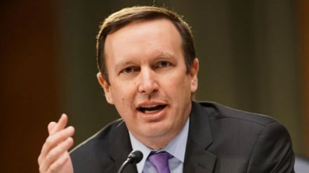 Senator AS: Jangan Berikan Anggaran Lebih untuk Pemerintah Trump!