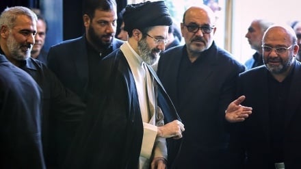 پاکستانی‌ها: انتخاب آیت‌الله سید مجتبی خامنه‌ای، شکستی ننگین برای استعمار آمریکا و صهیونیسم است