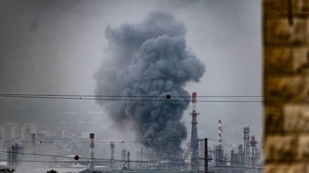 イランが占領地北部ハイファの製油所に激しいミサイル攻撃