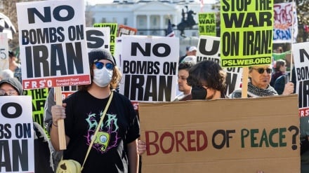 Gedung Putih Mengancam Media yang Menentang Perang dengan Iran