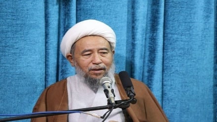 مرجع تقلید افغانستانی: دفاع از ایران تکلیف شرعی مسلمانان است