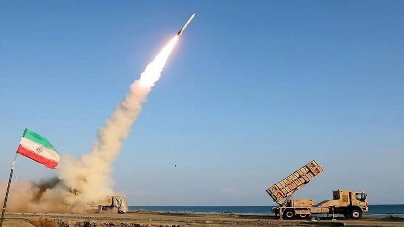 Haifa refinery targeted by Iranian missiles