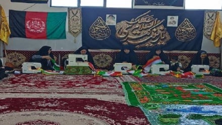 ابتکار بانوان افغانستانی ساکن کرمان برای ابراز همدلی با ملت ایران