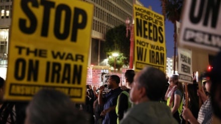 NYT: Sikap Trump akan Membebani Washington Selama Satu Generasi