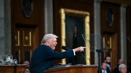 Critica di Time alla politica bellicista di Trump con un’immagine di copertina