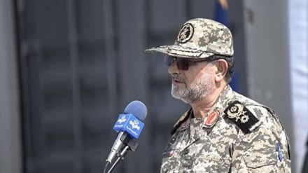 دریادار تنگسیری: گور متجاوزان برایشان آماده شده است