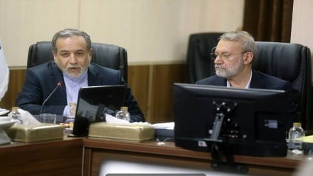 وزیر خارجه ایران در پیامی شهادت دکتر لاریجانی را تسلیت گفت