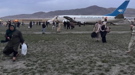 هواپیمای آریانا افغان هنگام فرود دچار حادثه شد
