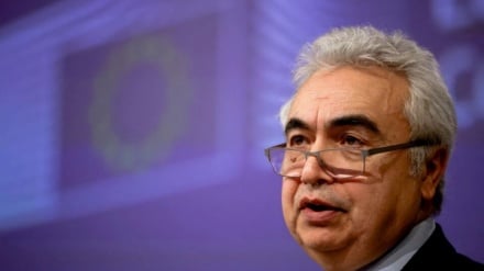 Attacco all'Iran, IEA e Francia avvertono sui danni economici